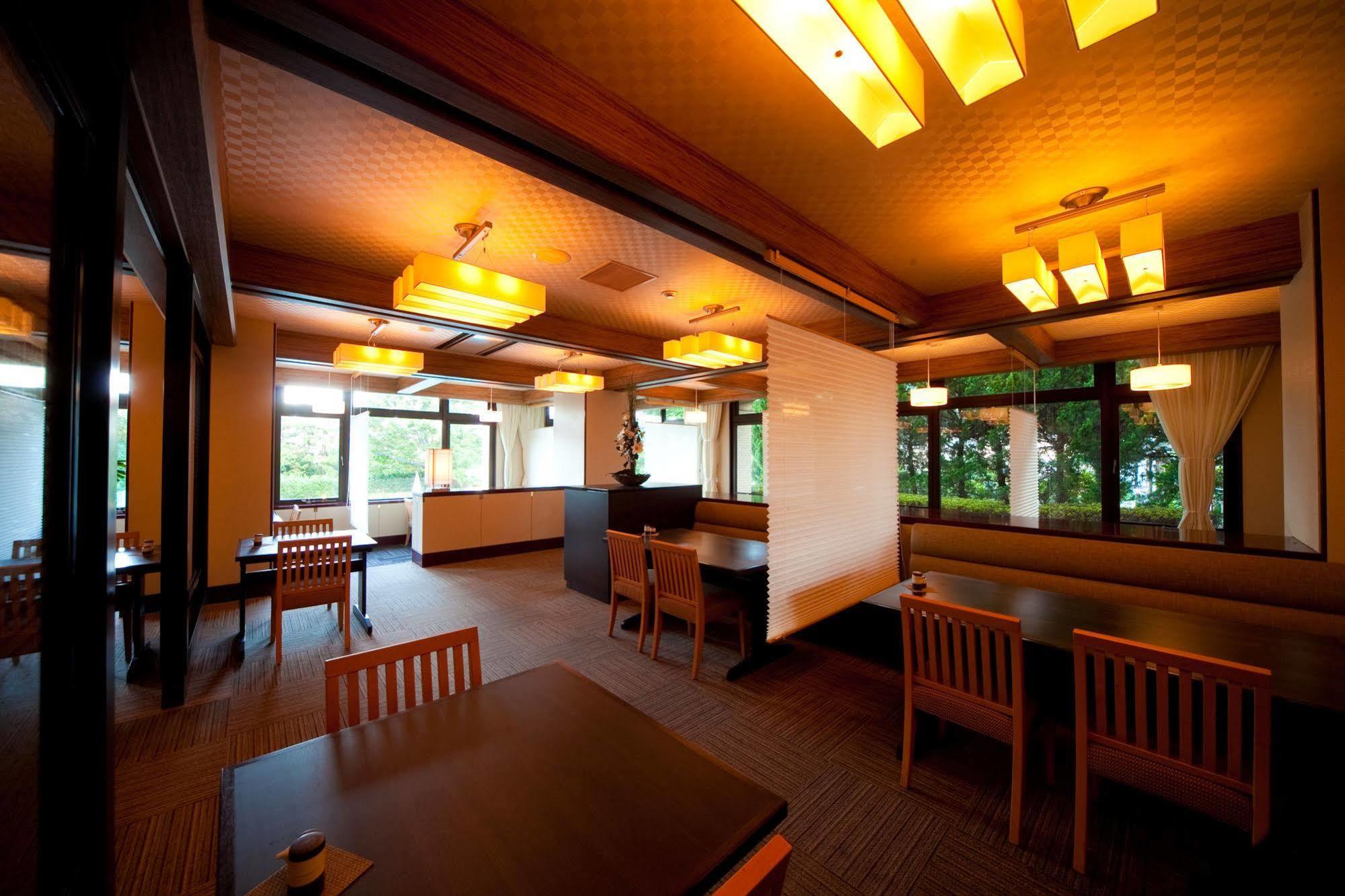 Resorpia Beppu Hotel Bagian luar foto