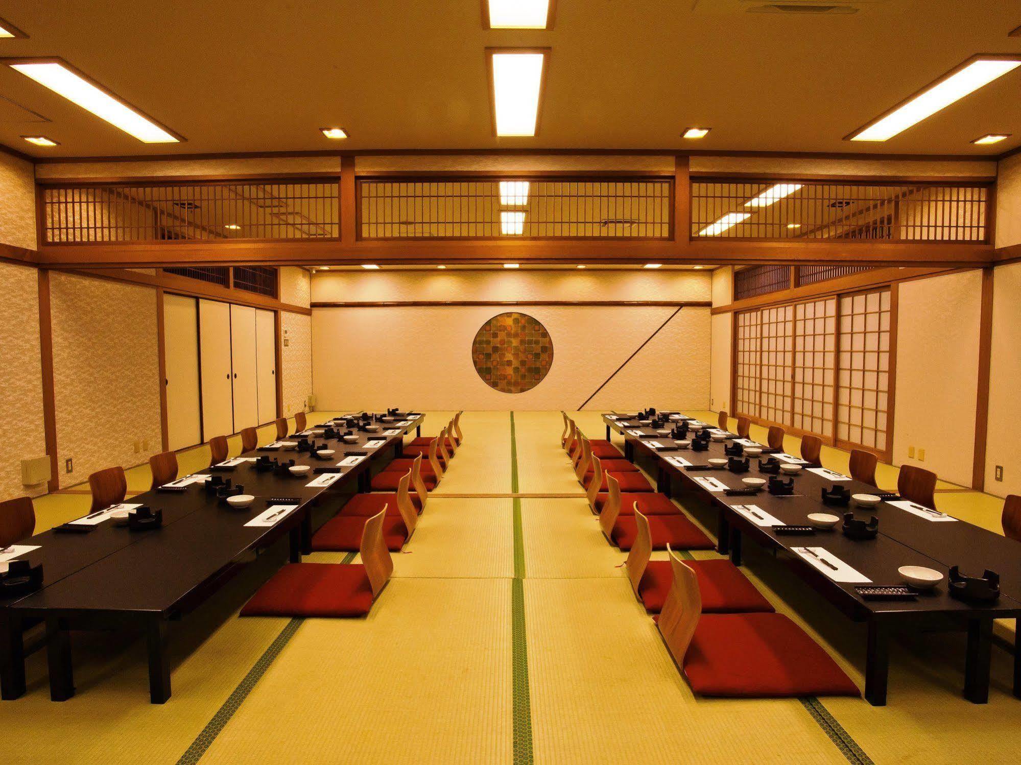 Resorpia Beppu Hotel Bagian luar foto