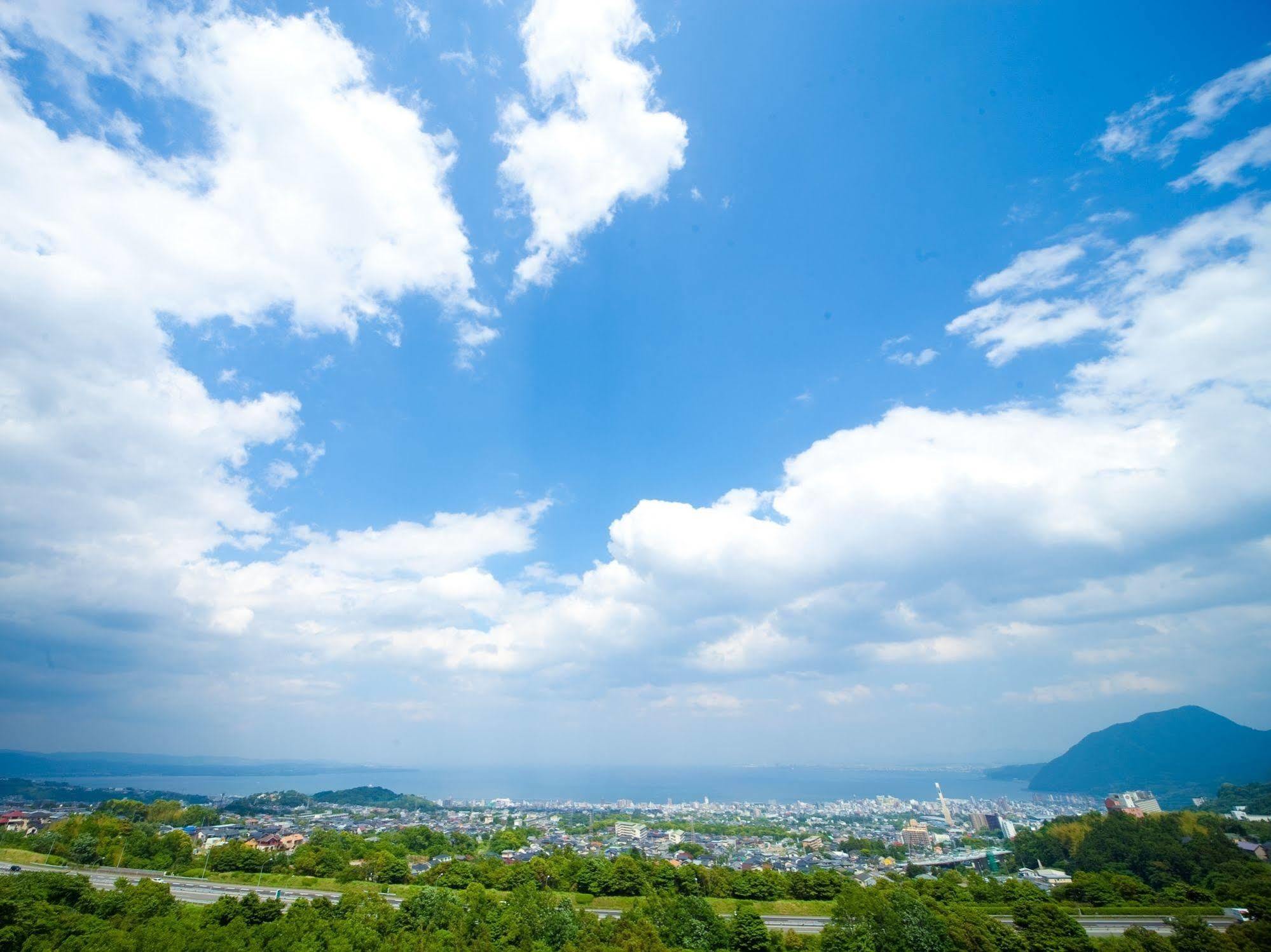 Resorpia Beppu Hotel Bagian luar foto