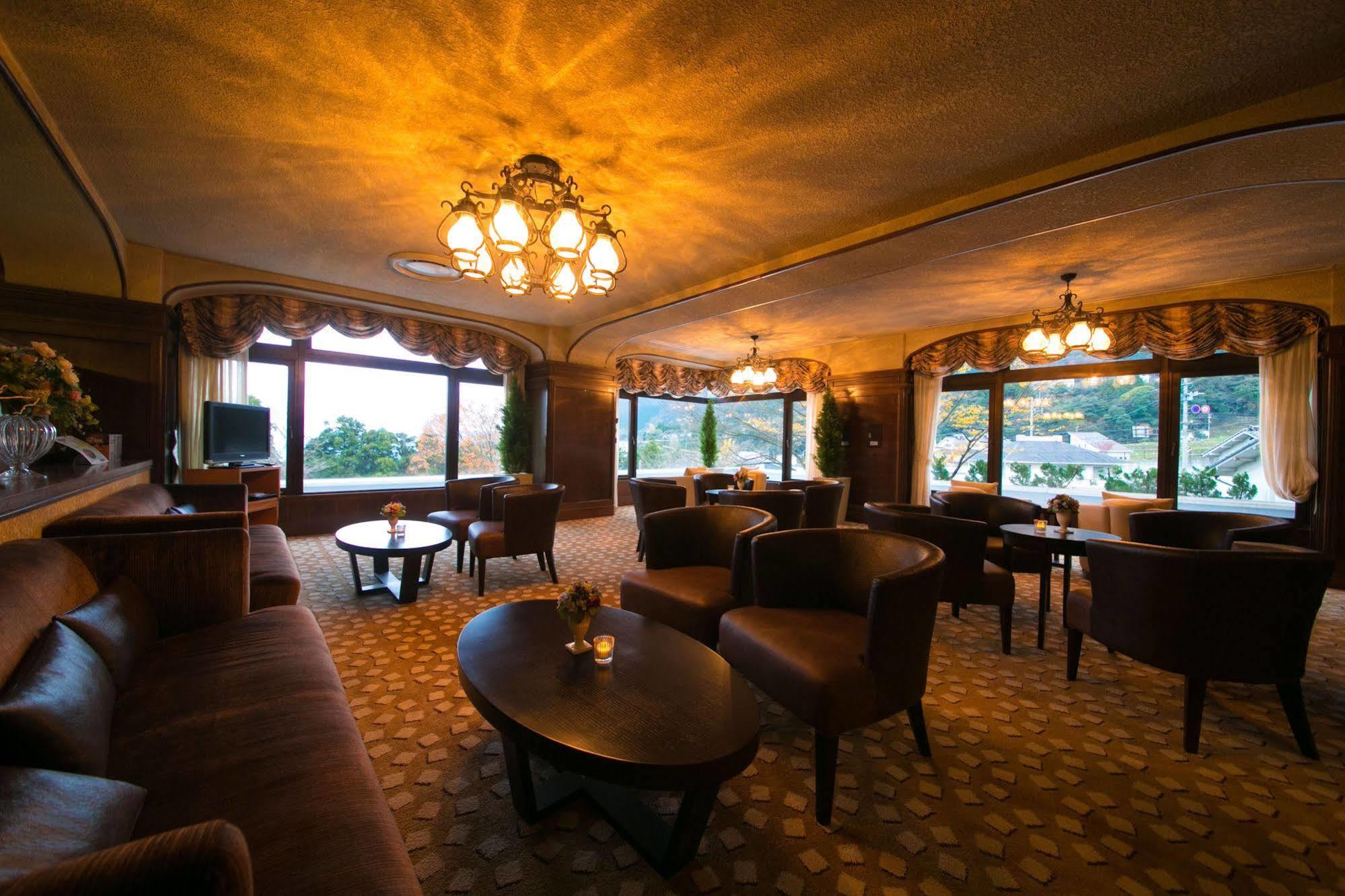 Resorpia Beppu Hotel Bagian luar foto
